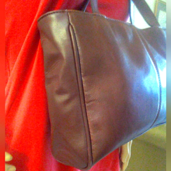 BROWN LEATHER SHOULDER BAG BY CARLO D'SANTI BRAIDED ZIPPER CLOSURE - Picture 8 of 9